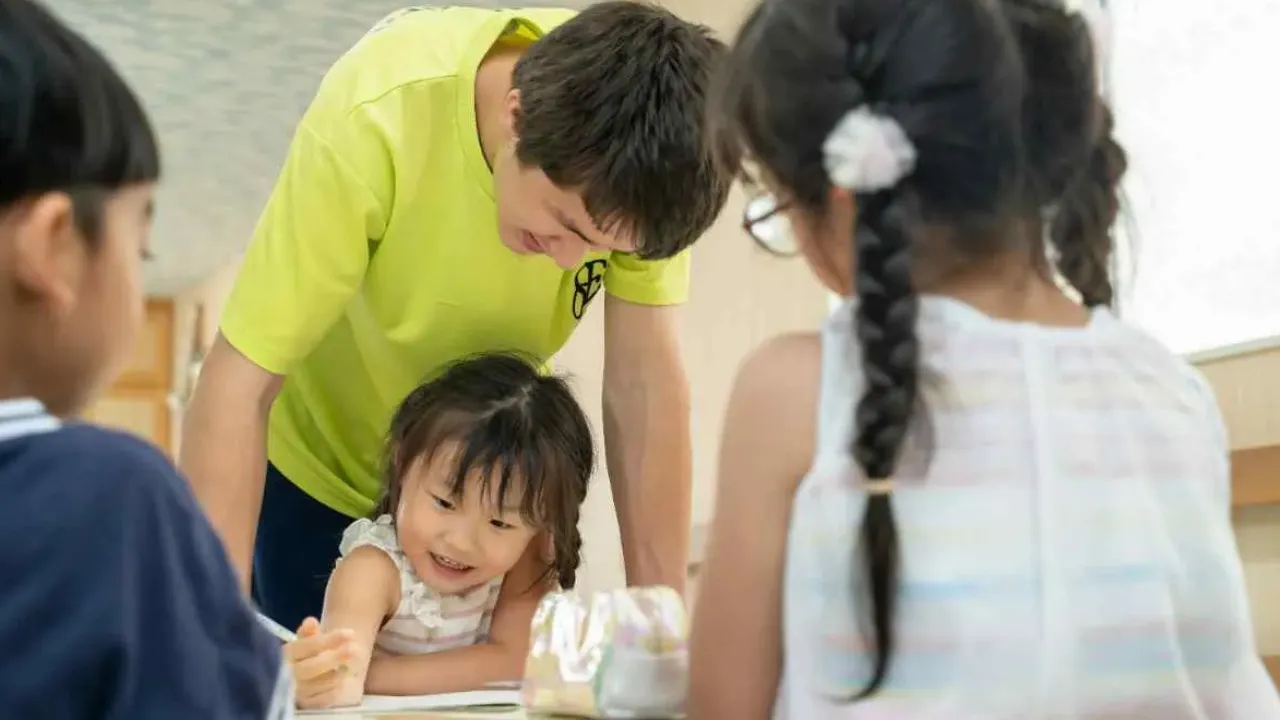 【訪問記】<br>“勉強っぽくない”が決め手だった<br>英語幼稚園を見に行った話