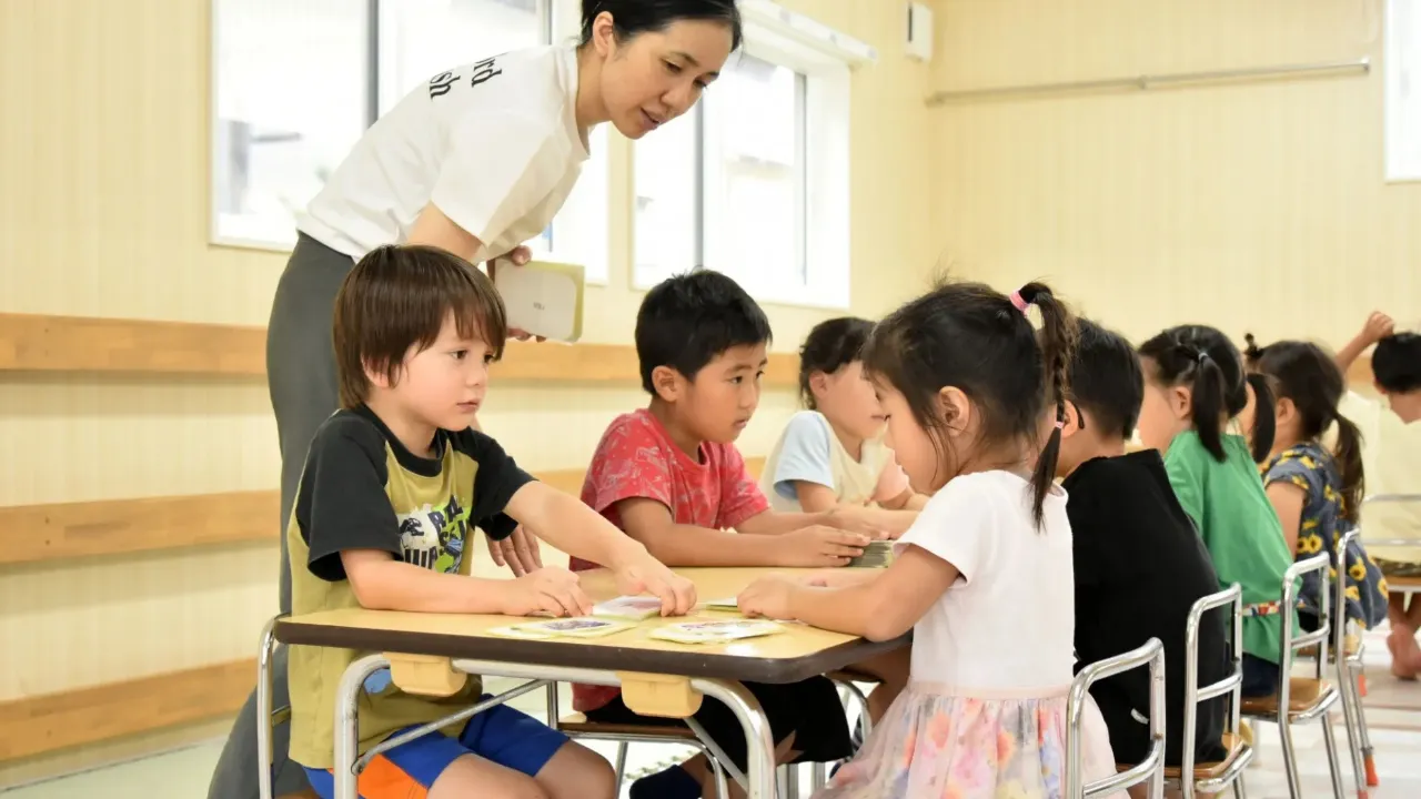 【訪問記】<br>“勉強っぽくない”が決め手だった<br>英語幼稚園を見に行った話